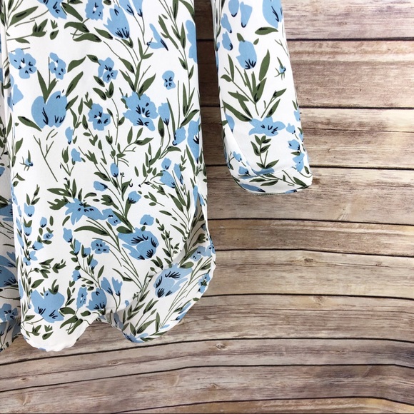 Stitch Fix Fun 2 Fun MacKenzie Floral Popover Top - Picture 5 of 8
